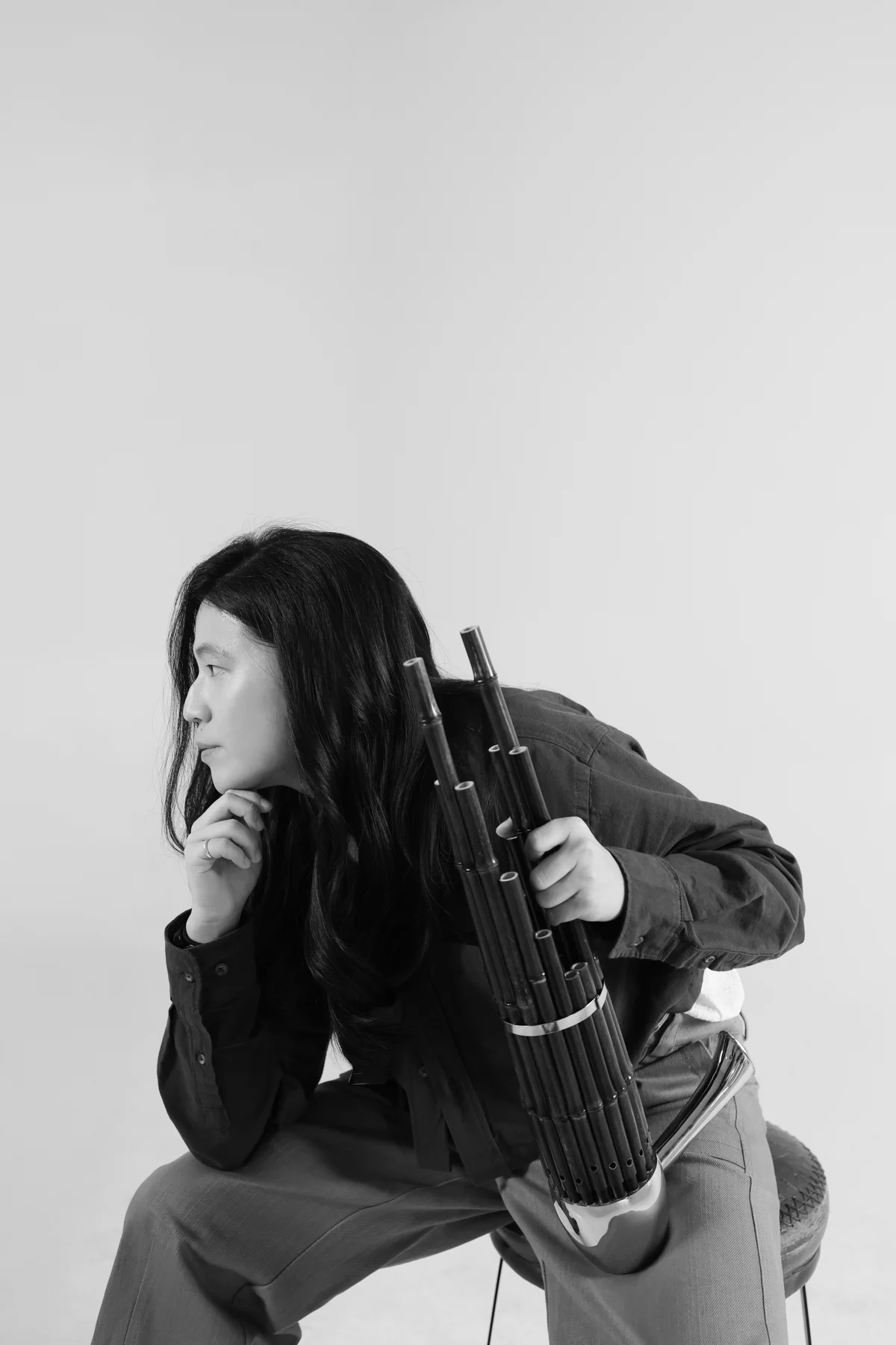 姜均持笙的黑白藝術照